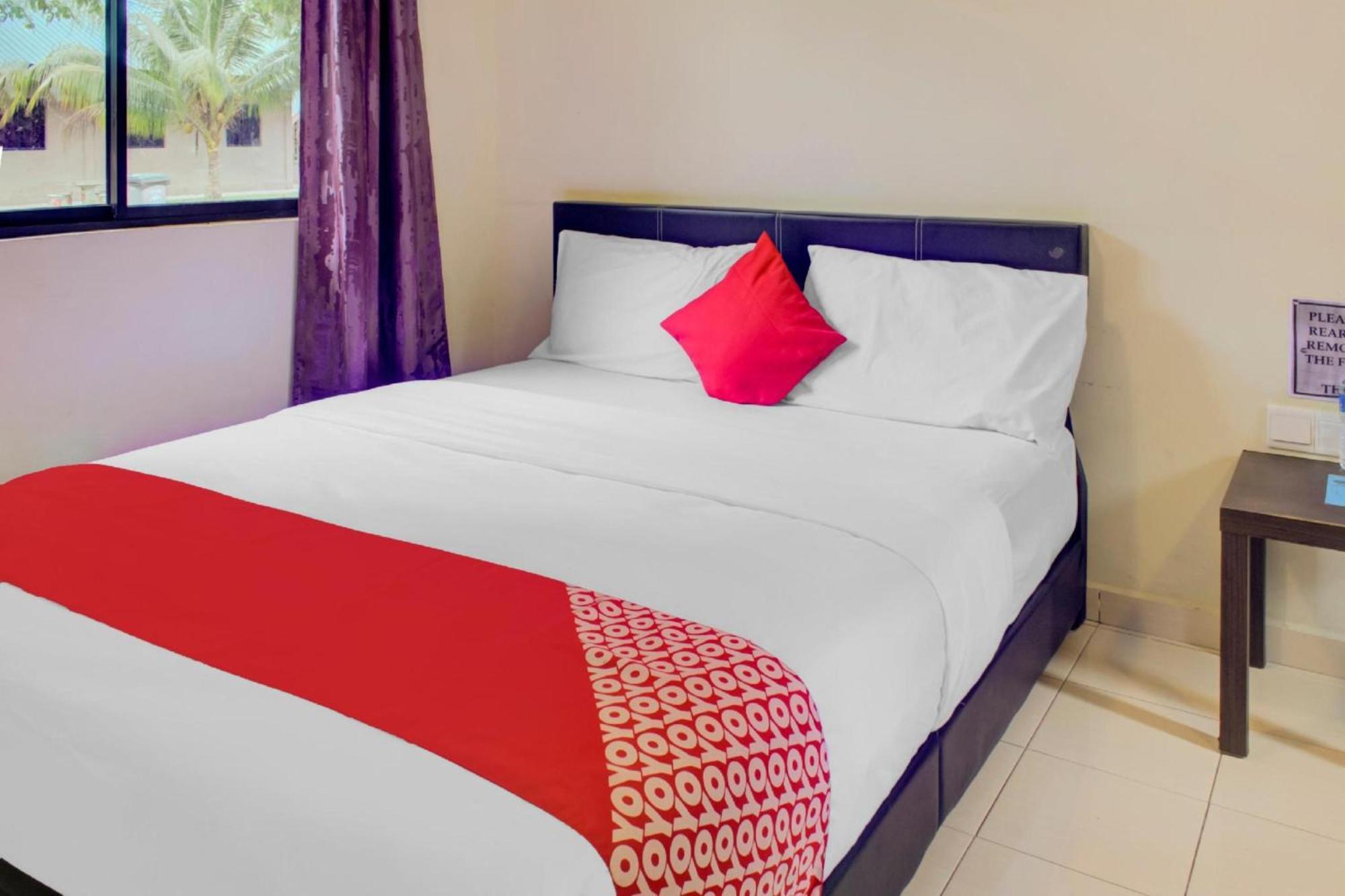 Super Oyo 89896 Sedili Inn Resort Кота-Тингги Экстерьер фото